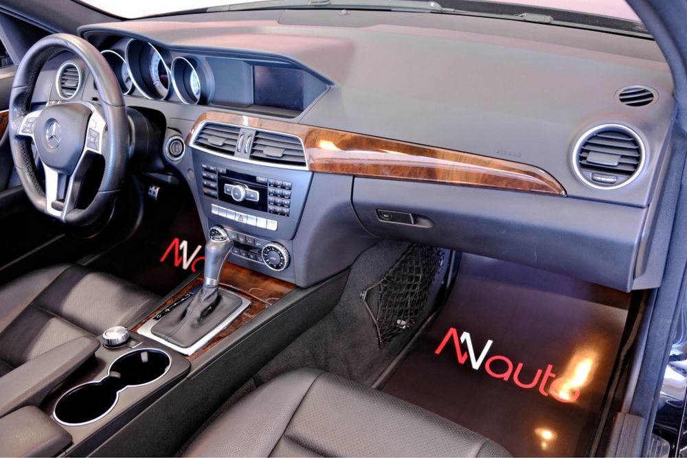 Mercedes C250 AMG 2014 год 1.8 Kompressor