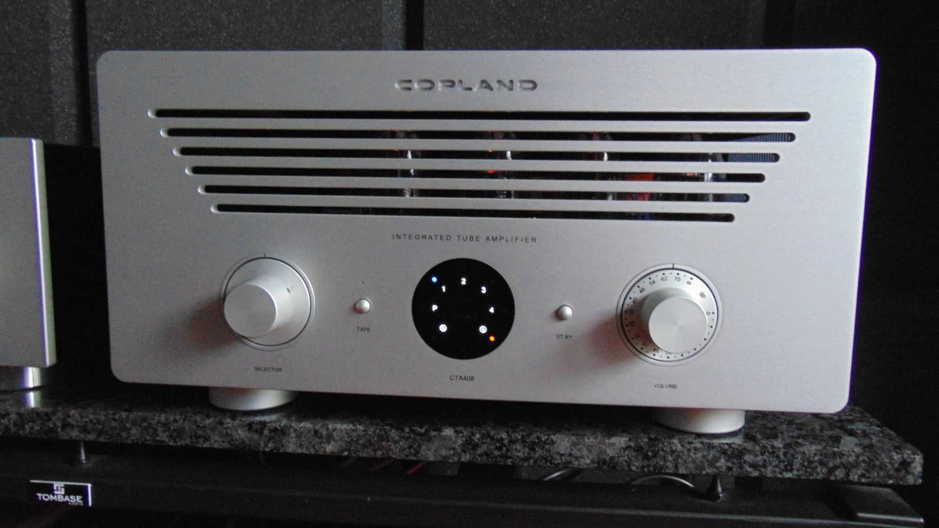 Wzmacniacz lampowy Copland CTA408 KT150