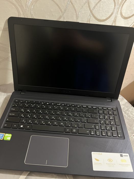 Компютер ноутбук  Asus