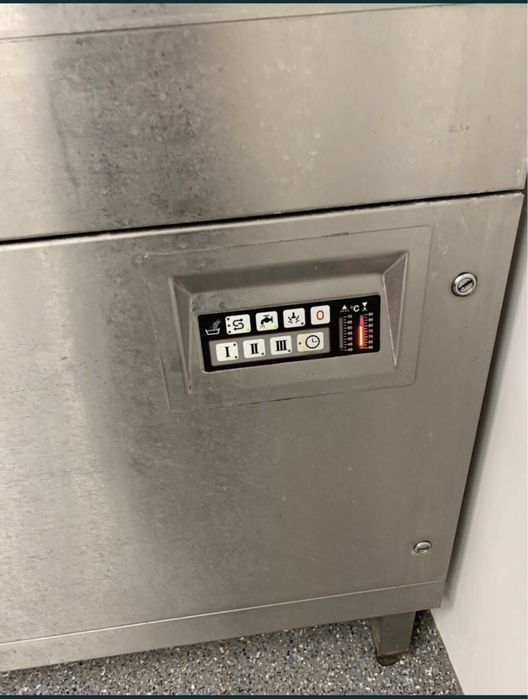 Myjka Hobart ux 30 do koszy i garow