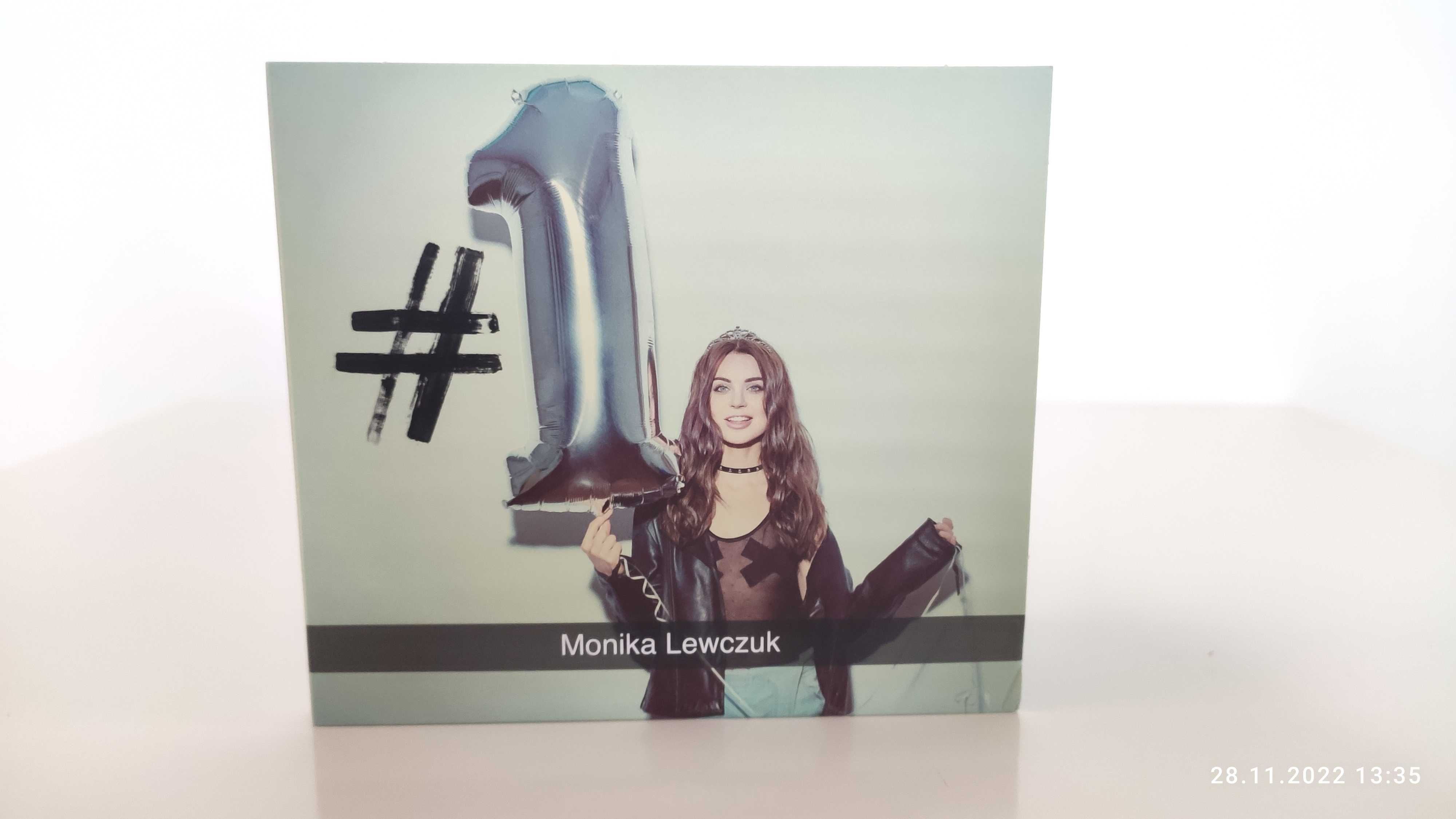 Monika Lewczuk #1 Płyta CD + Zdjęcia wokalistki