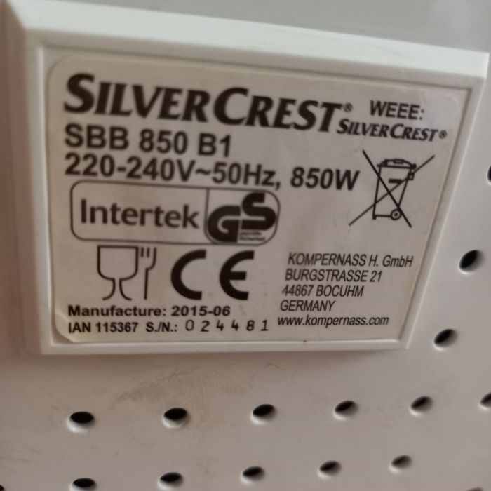 Automat do pieczenia chleba.