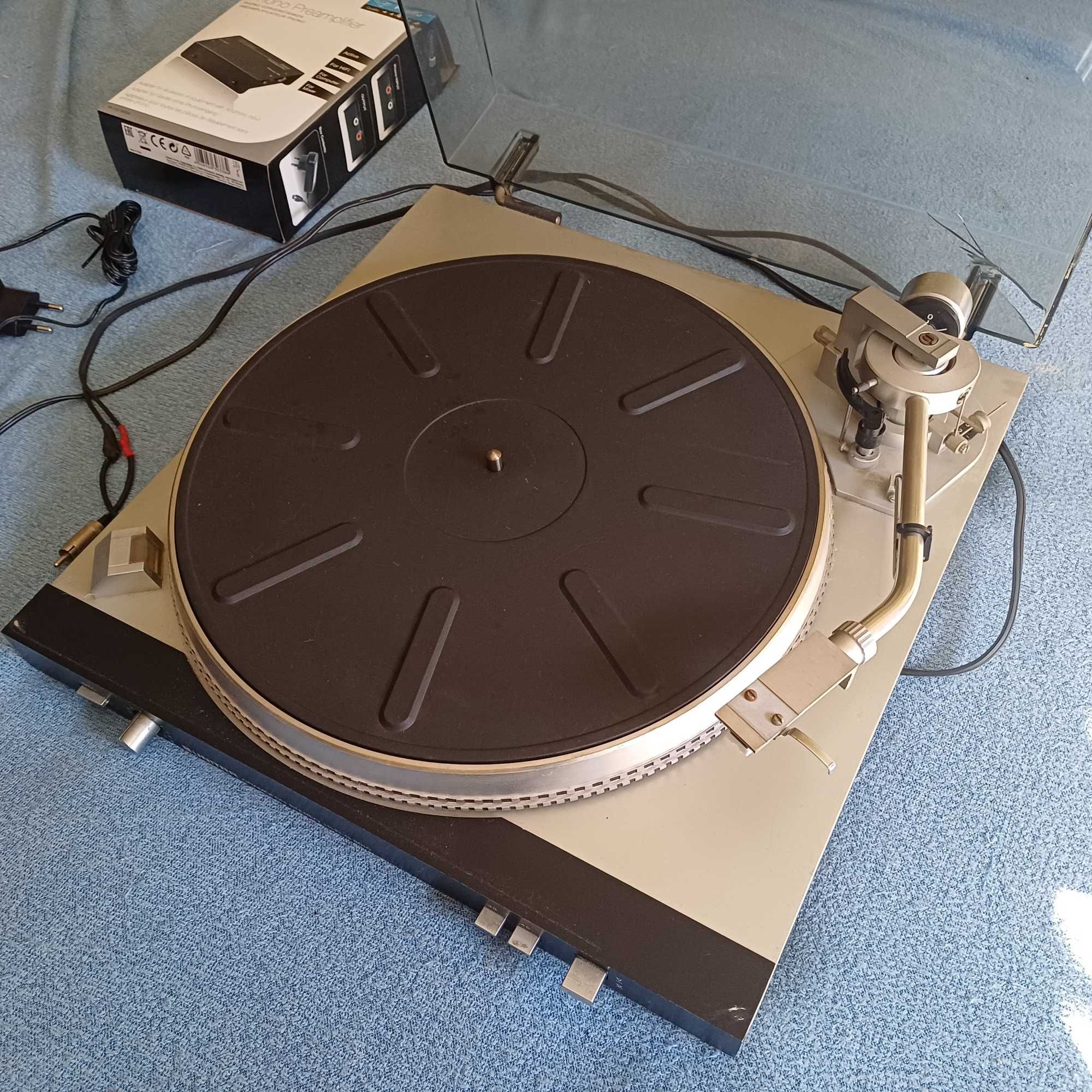 Sprawny gramofon Unitra G-8010 + nowy przedwzmacniacz Vivanco PA 115