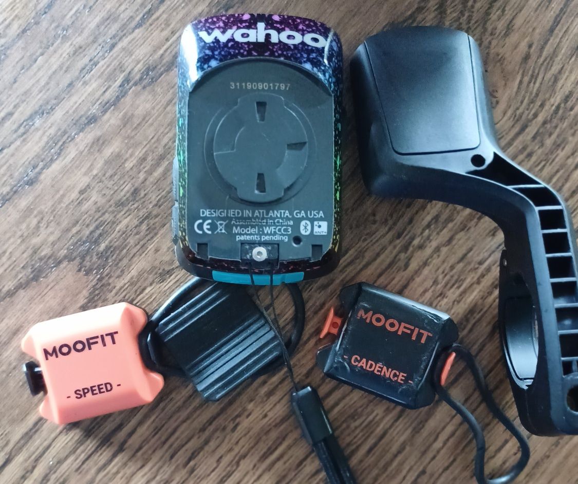 Komputer Rowerowy Wahoo WFCC3, plus czujnik kadencji i prędkośći