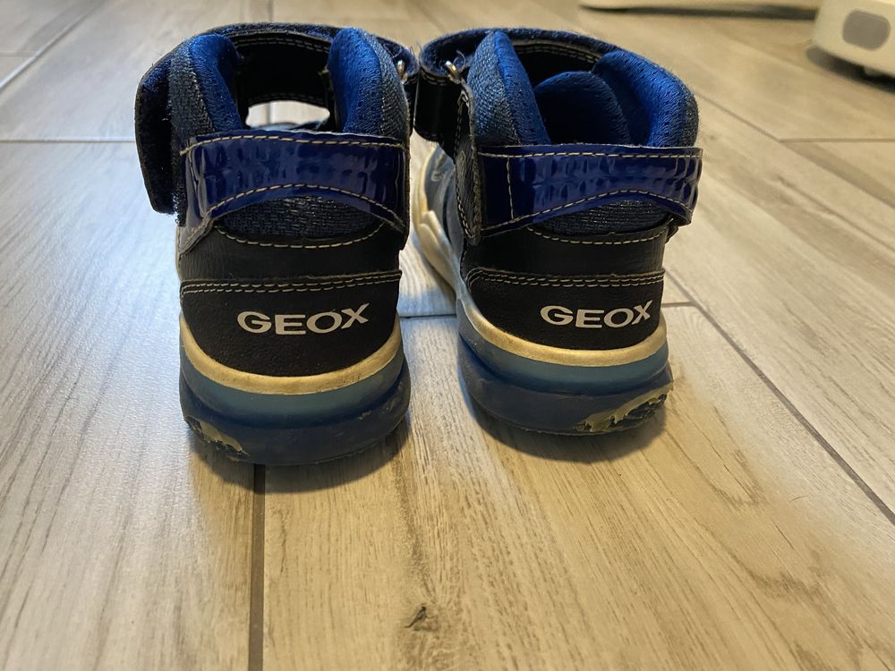 Geox, swiecace buty przejsciowe, 28, noszone 3 tygodnie