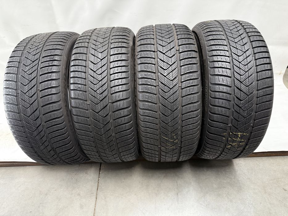 255/40/20 Pirelli Sottozero 3 Winter AO 101W