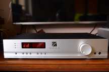 Wzmacniacz Moon 340 i.