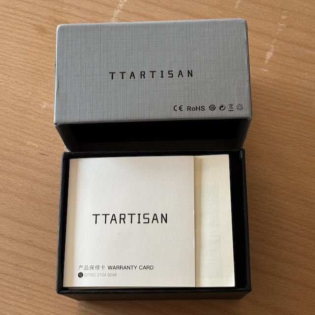 Lente TTArtisan 10mm F2 APSC encaixe Sony E