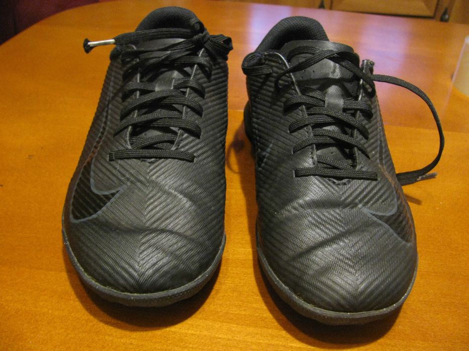buty piłkarskie nike 36,5