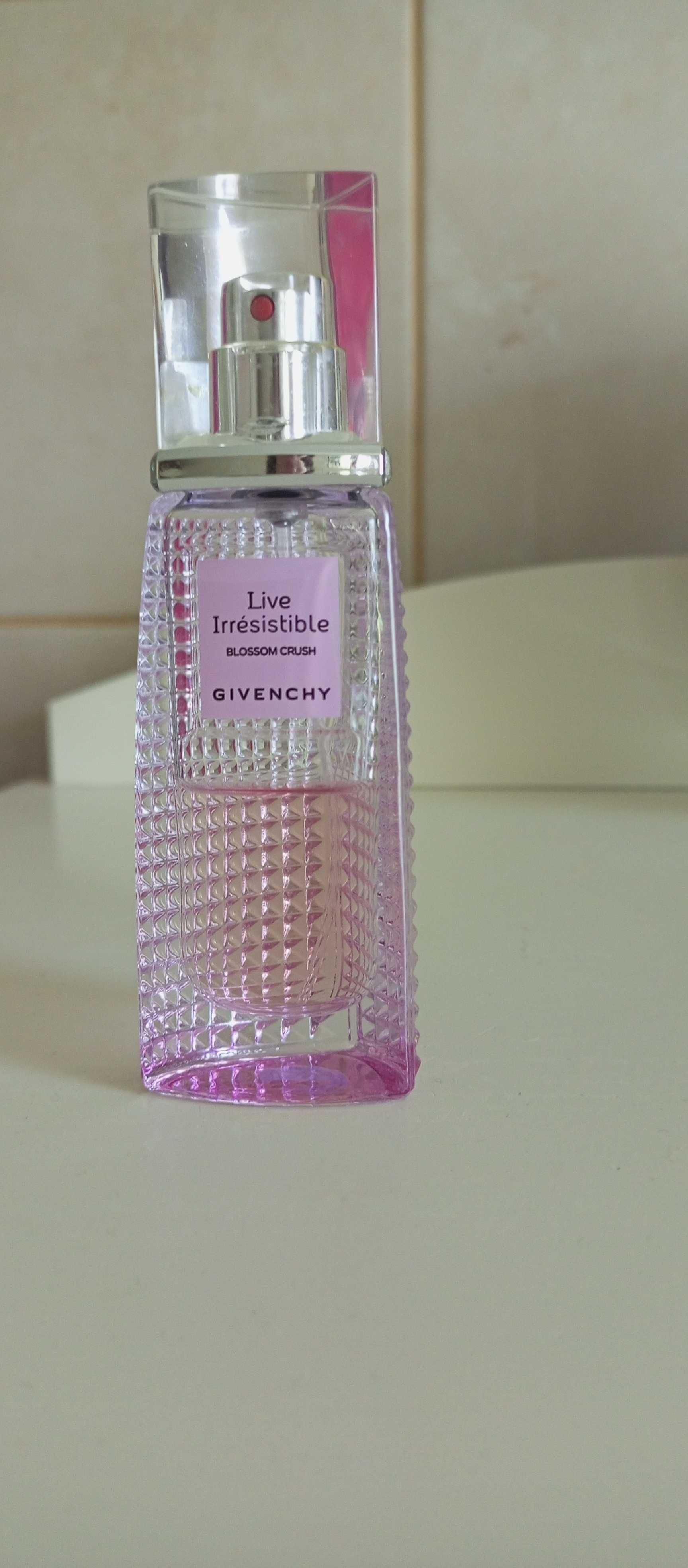 Gucci bamboo,Givenchy парфюмированная вода оригинал