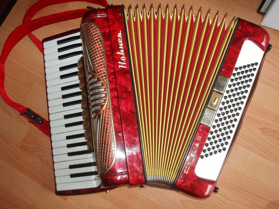 Akordeon Hohner Cornelia 96 b