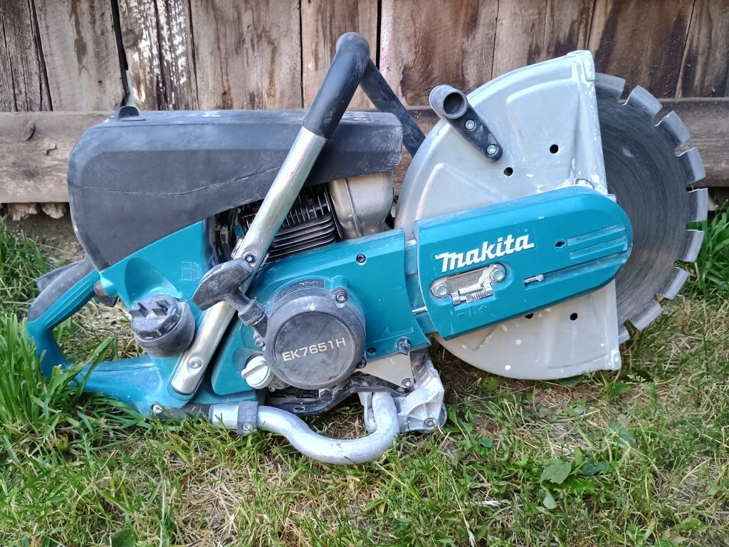 Przecinarka spalinowa Makita EK7651H 4-suwowa, jak nowa