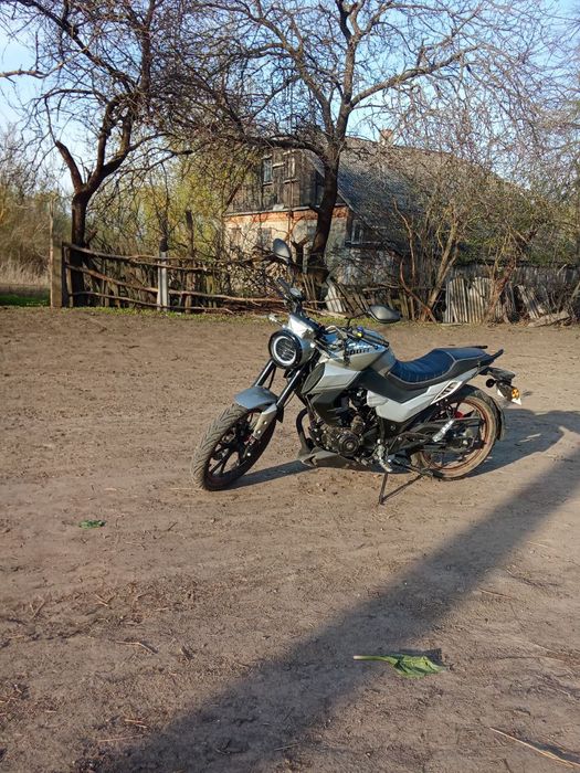 Продам Спарк 200р33