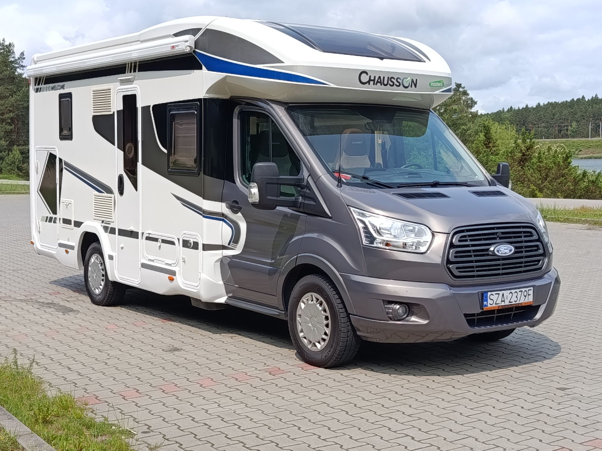 Elegancki Kamper chausson