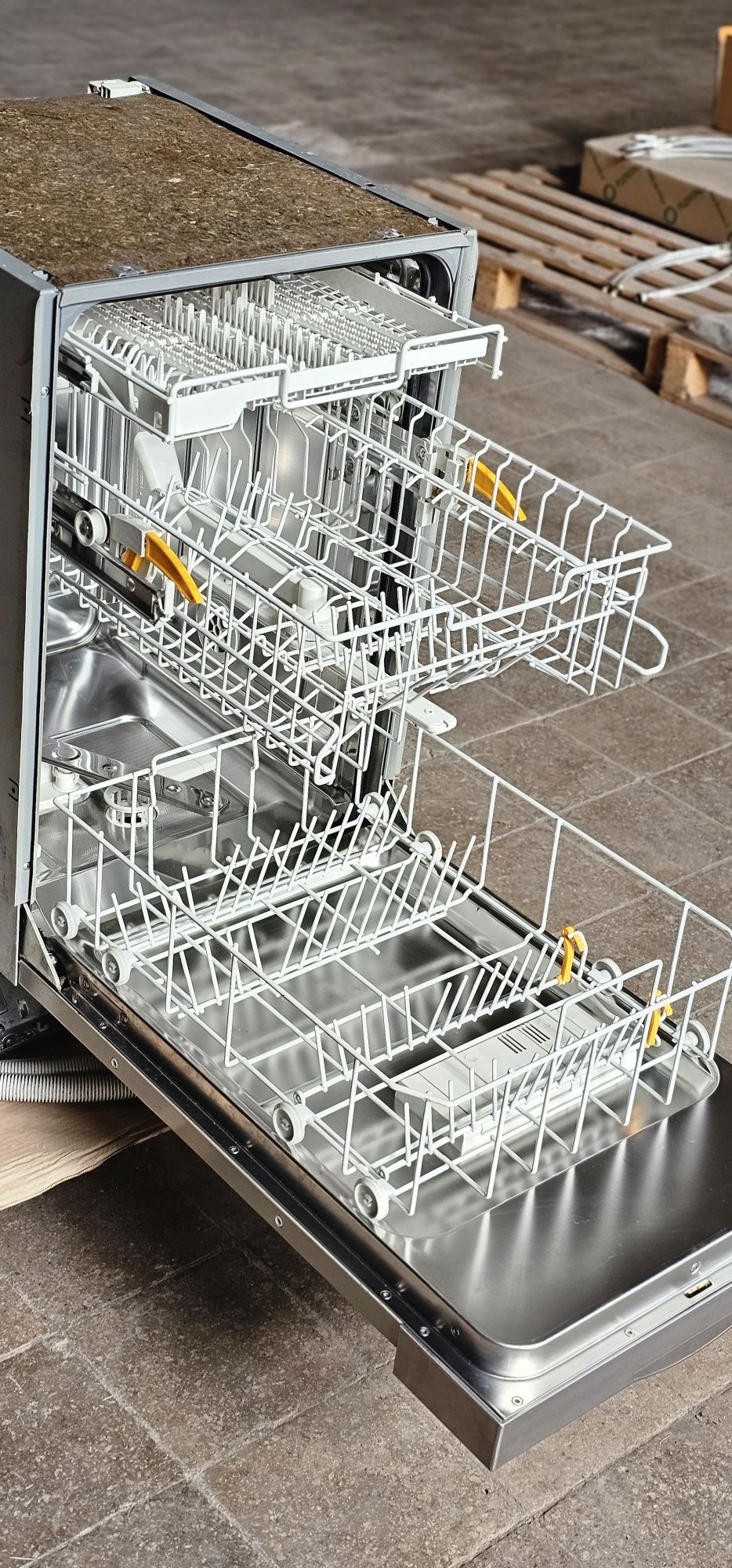 MIELE, Пропонуючи вашій увазі Посудомійну машинку