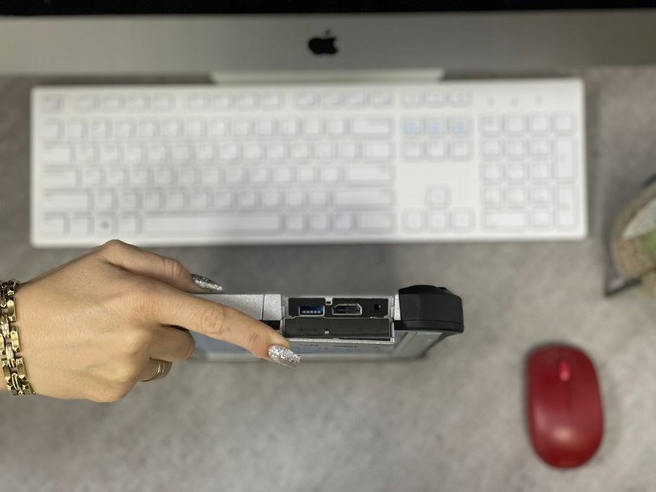 Tablet przemysłowy Panasonic FZ-G1 i5-4310u SSD 512 8Gb DOTYK WIN 11