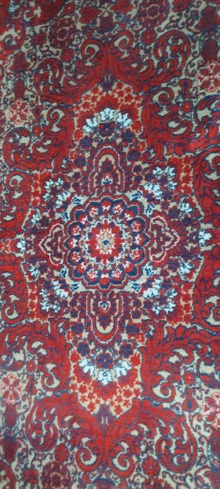 Килим червоний 1,96х2,93м