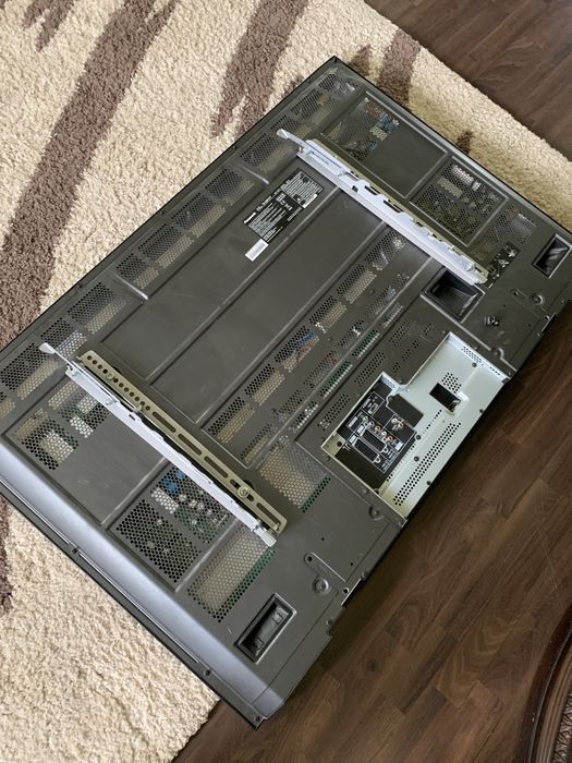 Плазмовий телевізор 50 діагональ Panasonik