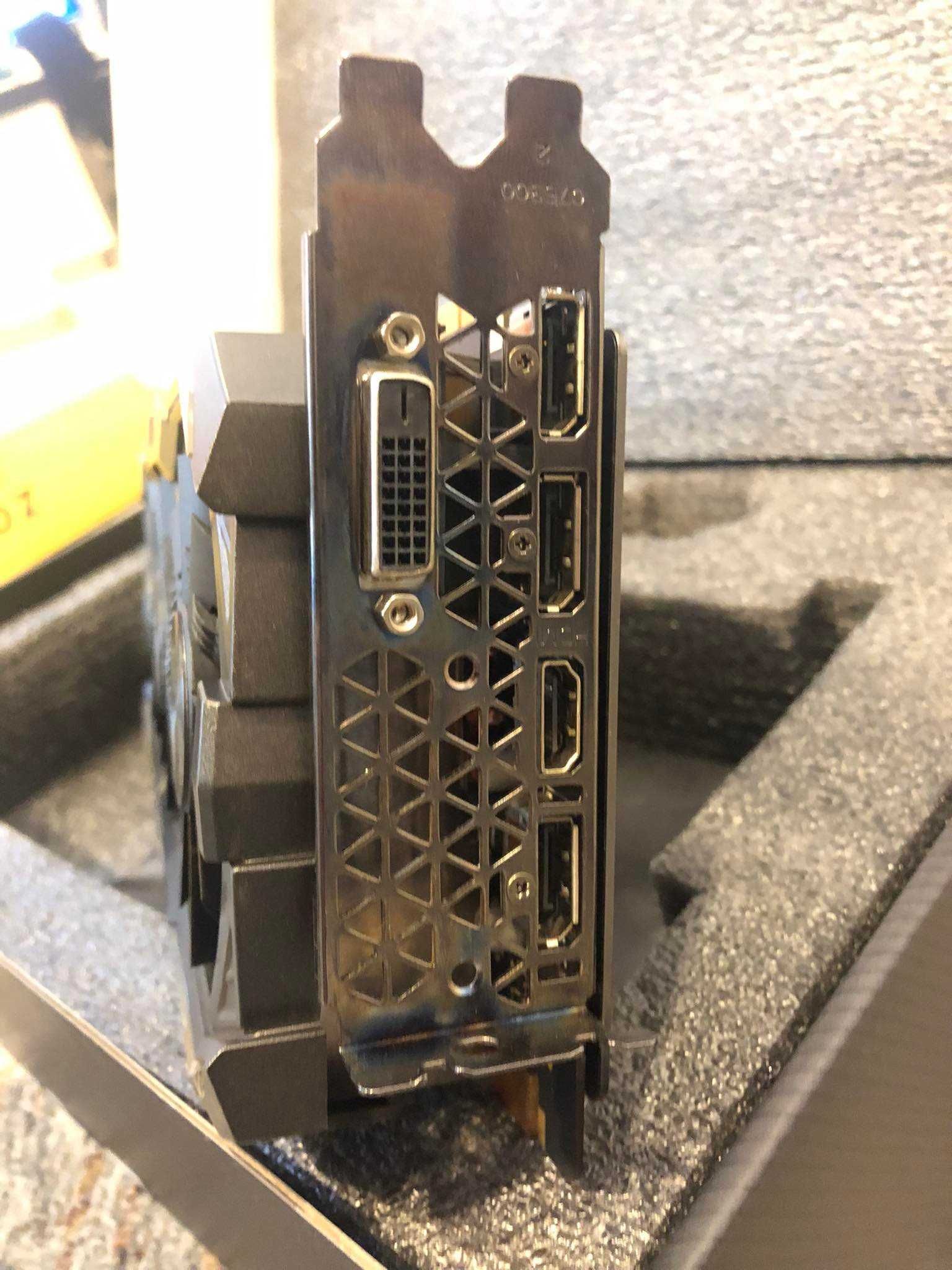 ZOTAC GeForce GTX 1080 AMP Extreme 8 GB GDDR5X