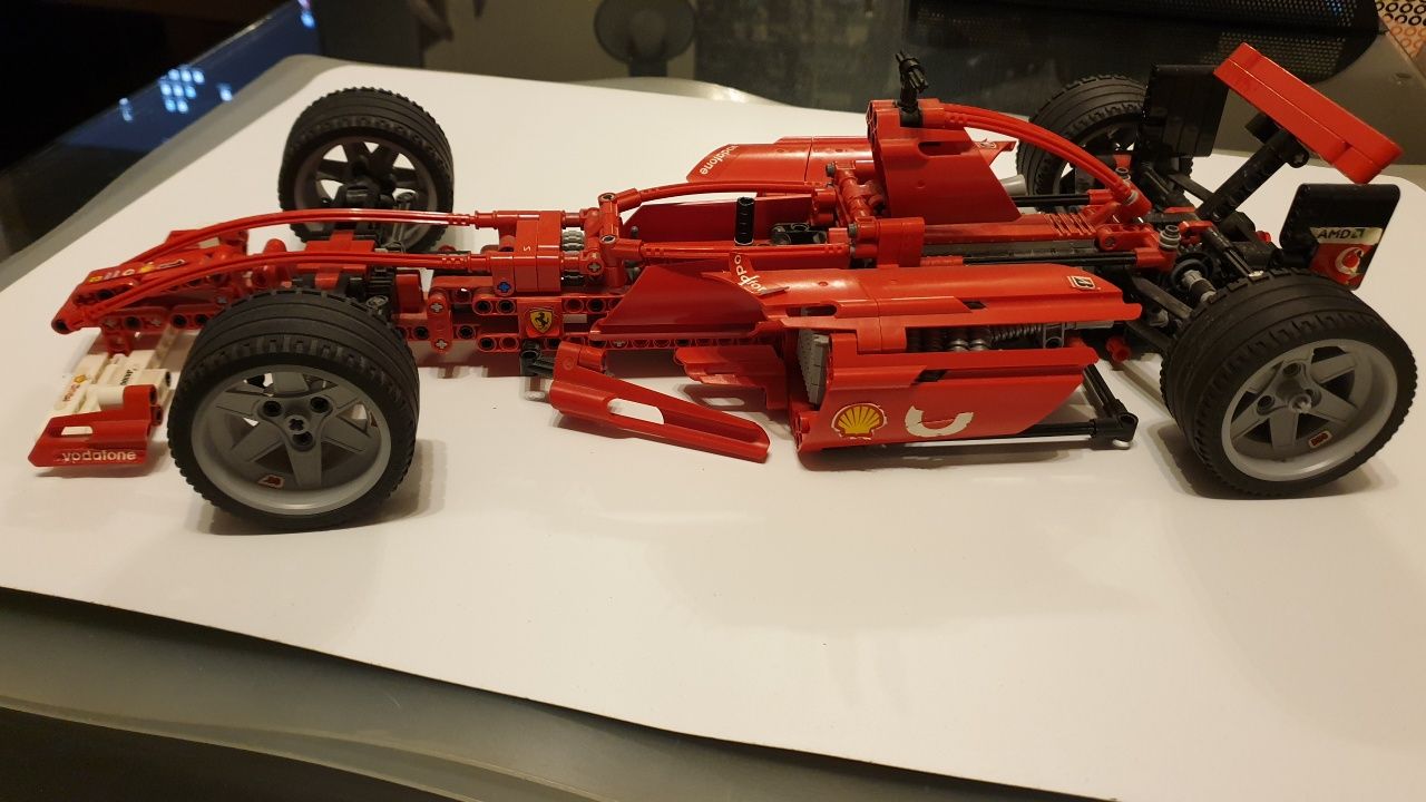 Lego Technic Ferrari F1 Racer (mod. 8386)