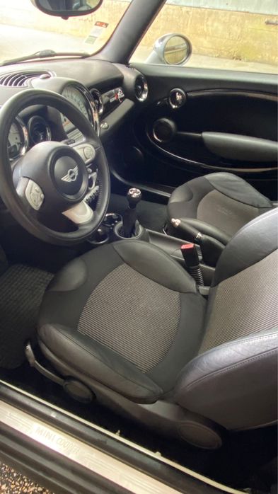 Mini cooper d 1.6 110cv