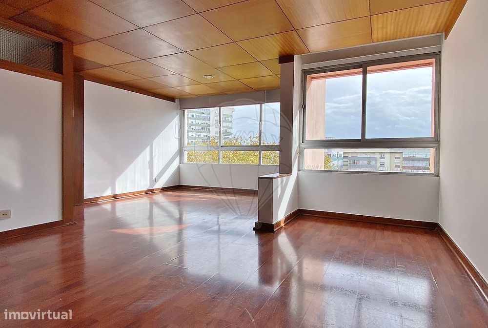 Apartamento T2 para arrendamento