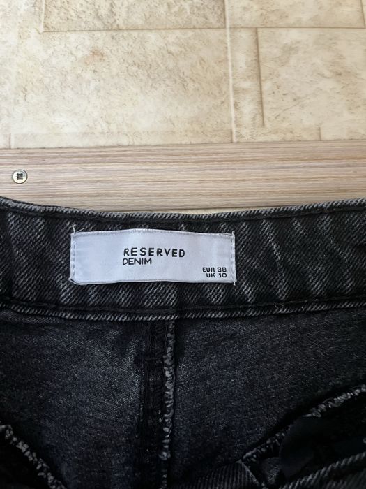 Джинси reserved 38 розмір