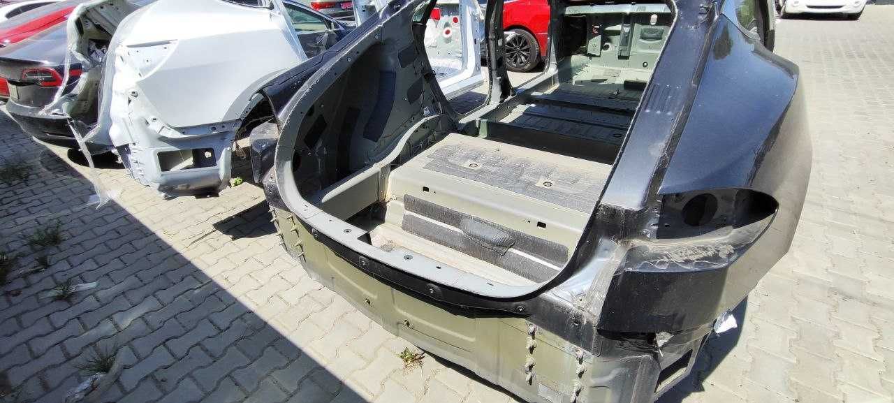 Четверть кузова Tesla Model X, Y, S, 3