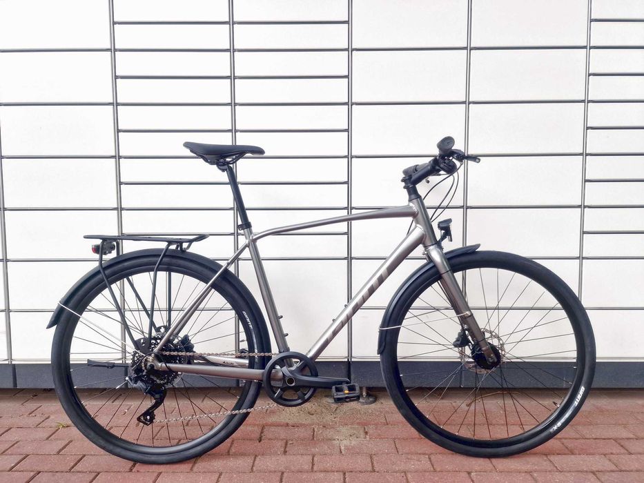 NOWY -41% Szybki trekking GIANT Escape 1 / rozm L / Advent 1x9