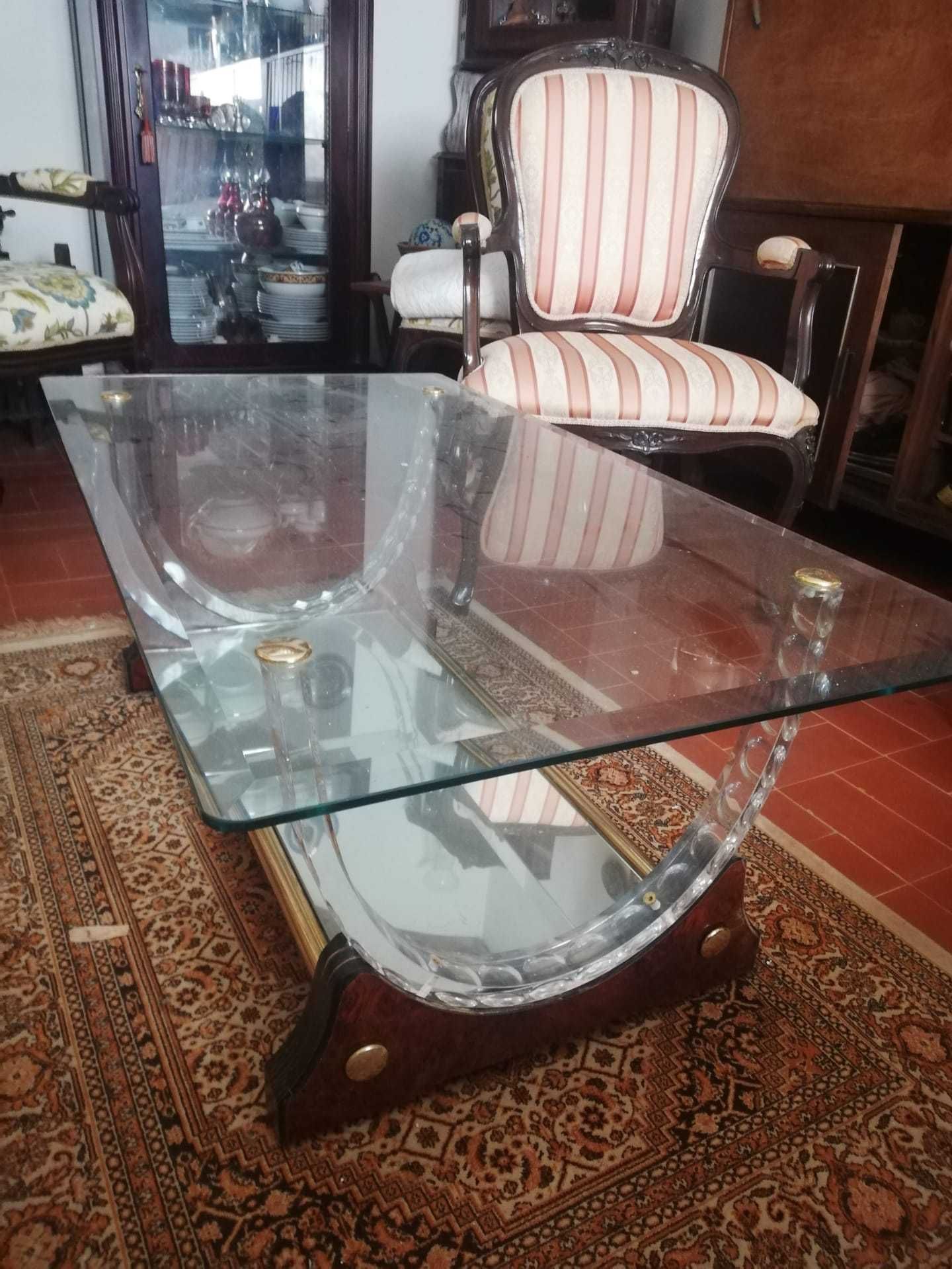 Mesa de Centro em Vidro; Espelho e Madeira