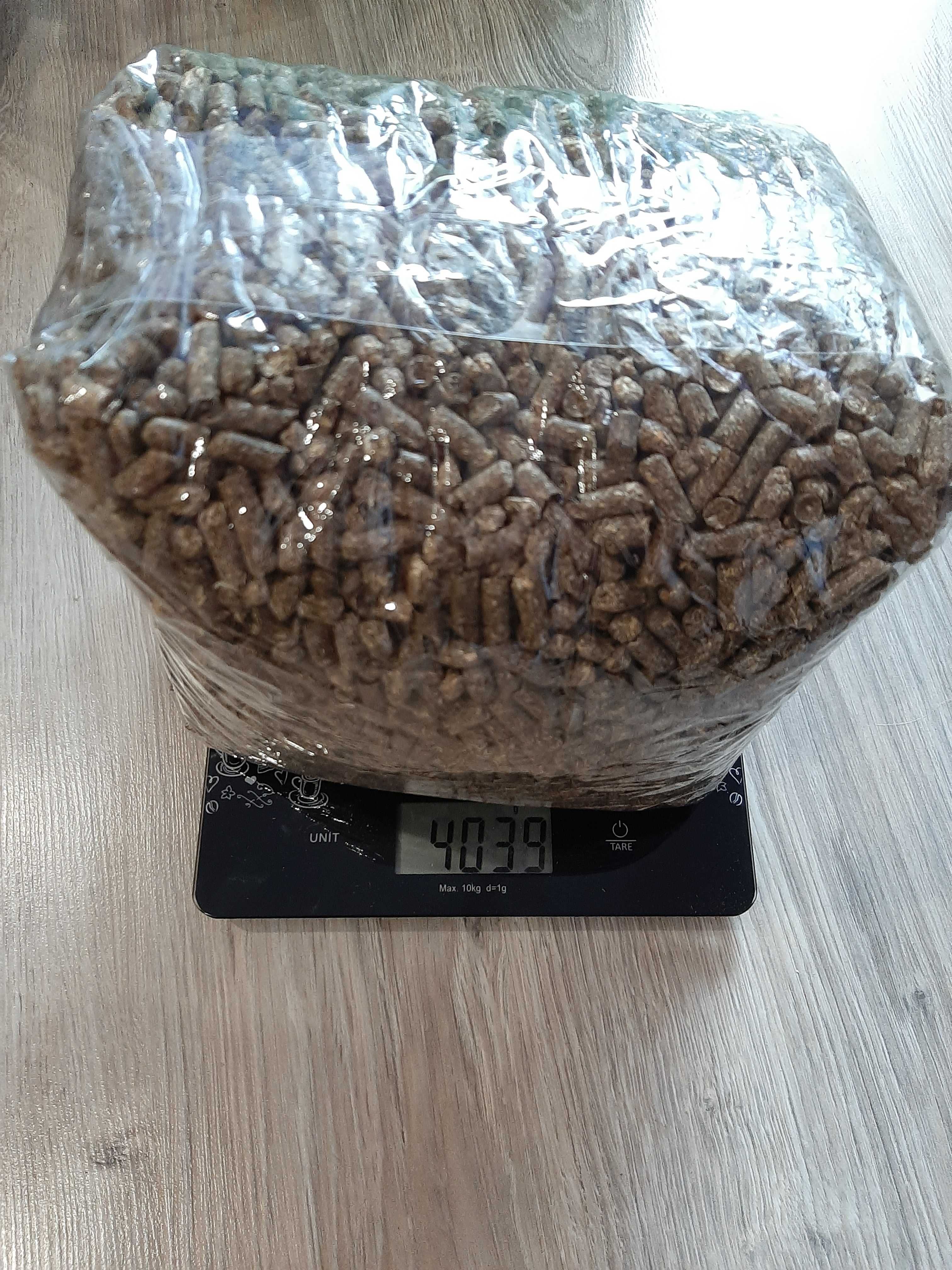 Naturalny ekologiczny żwirek /podłoże z siana dla kota/gryzoni 4 kg