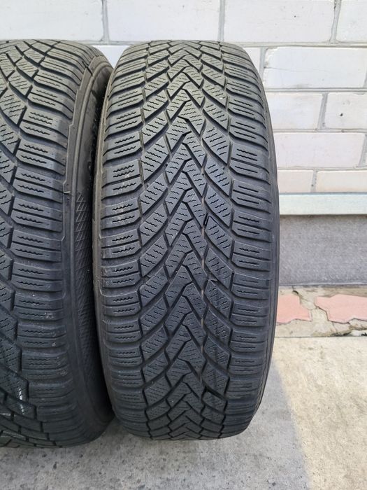 Резина, шины, колеса - 195/65 R15. Continental зимняя.