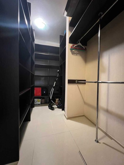 Без комісії. Сучасна 2 к. Монолітний будинок. метро Позняки 2 хв поруч