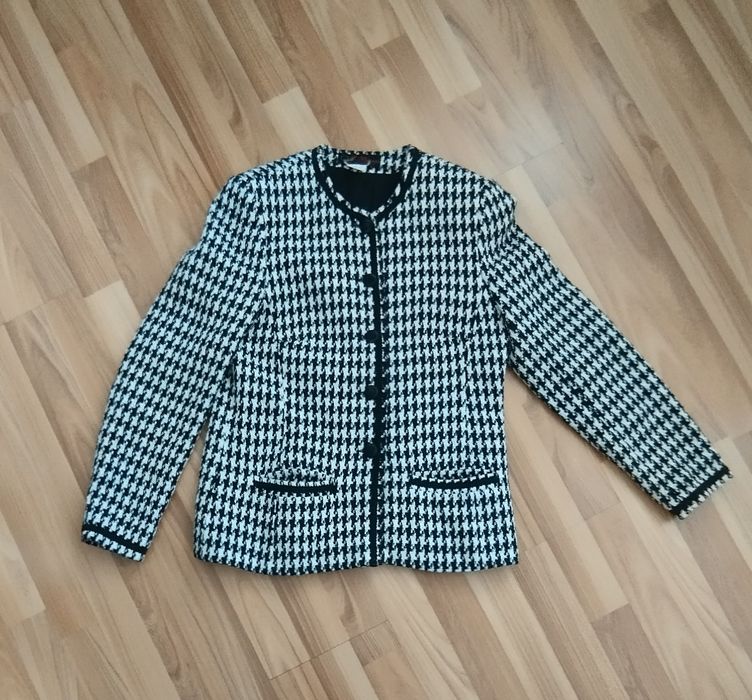 Стильний піджак в лапку