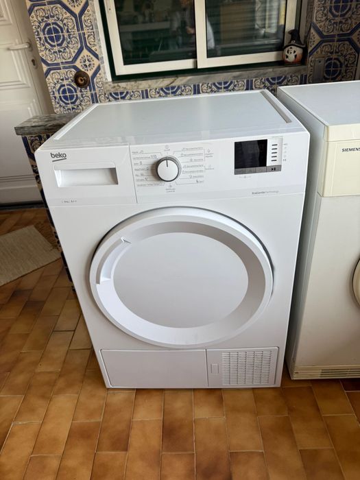 Maquina secar roupa como nova para desocupar