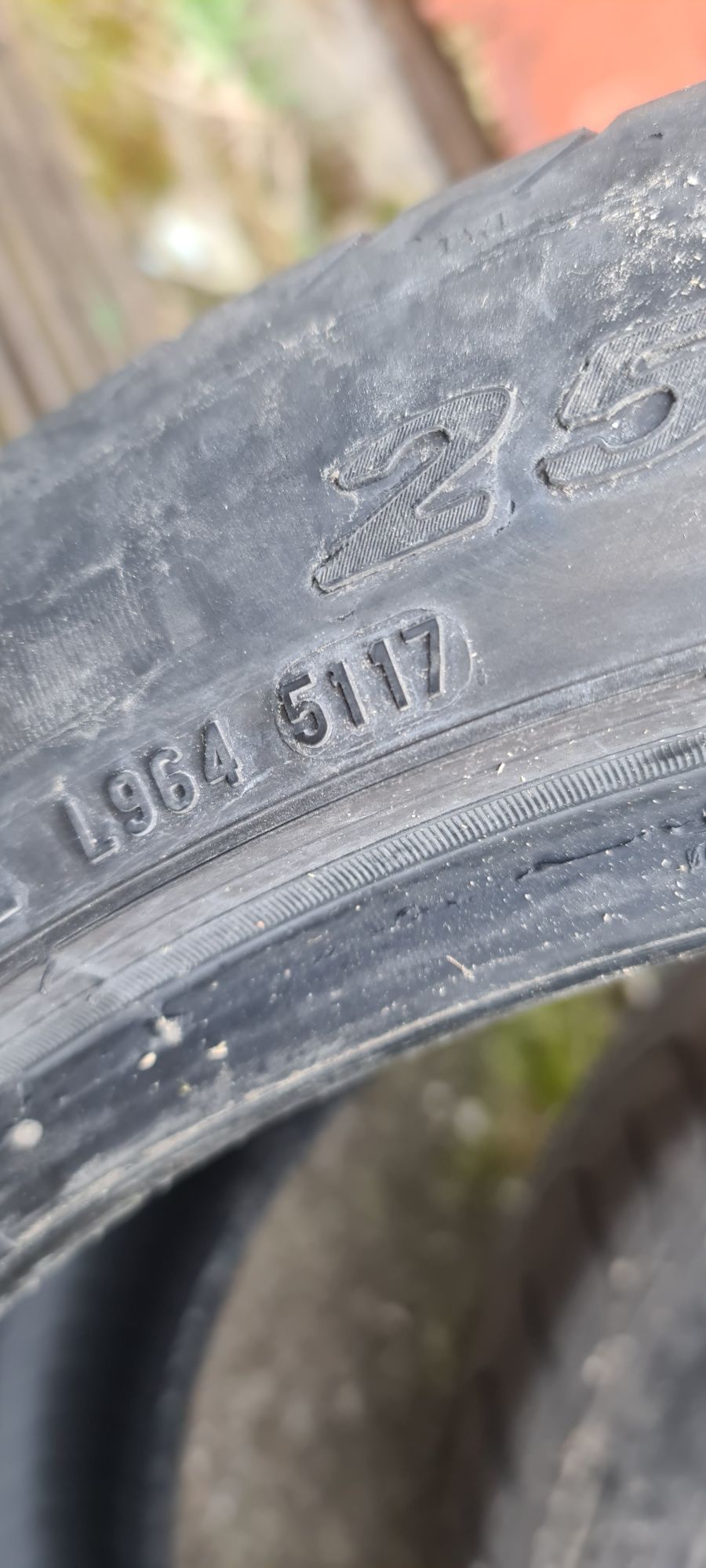 Opony Pirelli 255/40/19