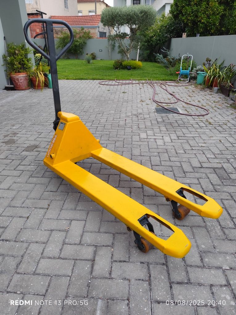 Porta paletes 2000kg