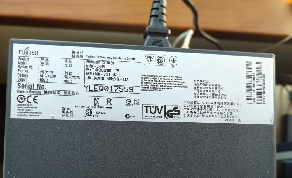 FUJITSU Server Primergy TX100 S3