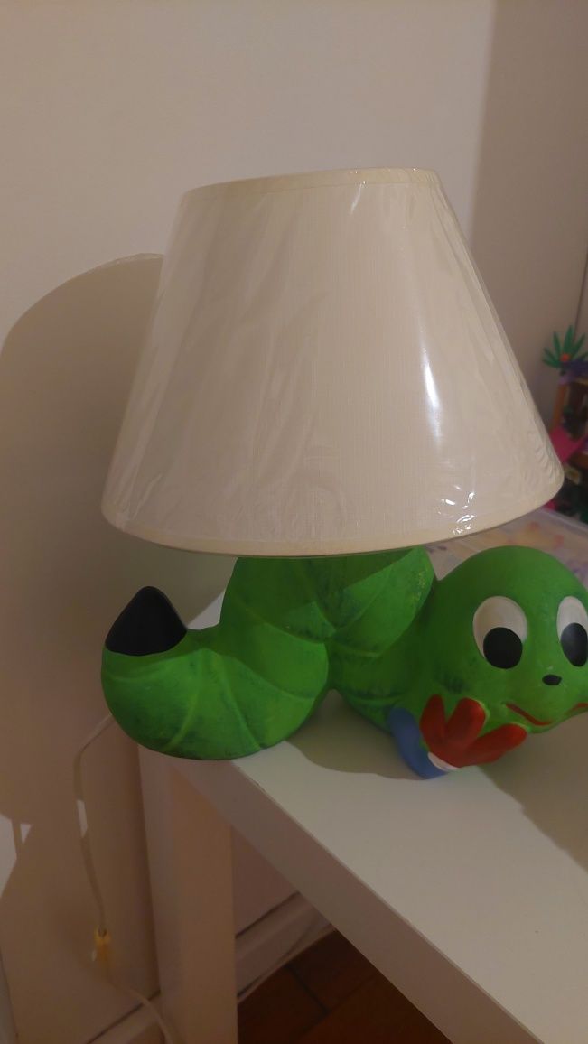 Lampka z kloszem