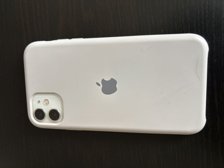 IPhone 11 używany zakupiony w USA