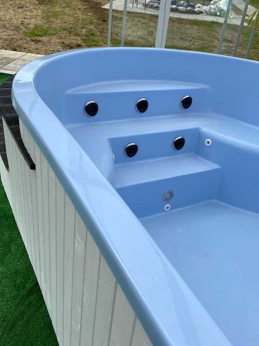 Całoroczny basen 10 os masaż pokrywa LED balia jacuzzi sauna transport