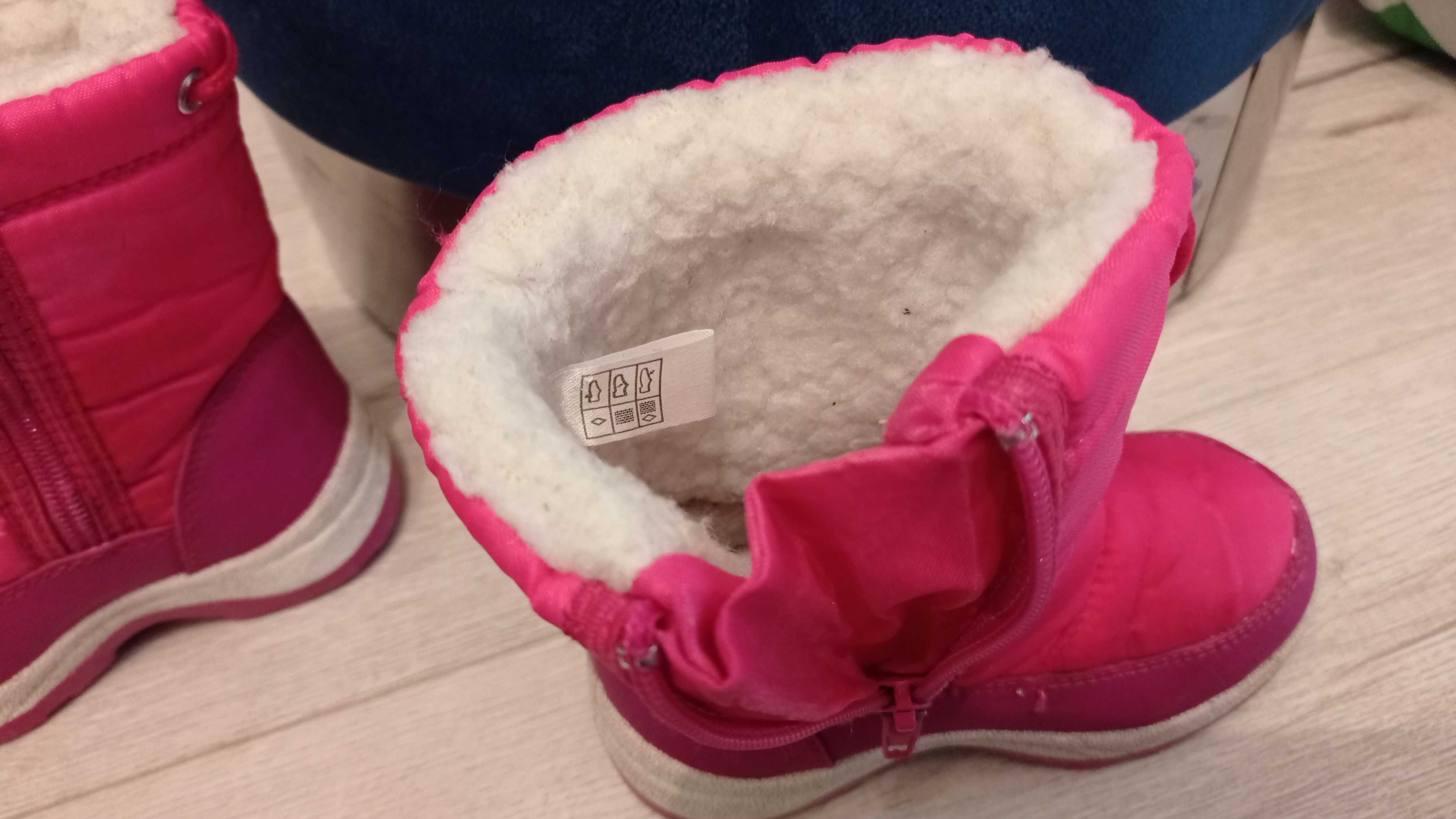 Śniegowce dla dziewczynki rozm. 23 różowe buty zimowe ocieplane