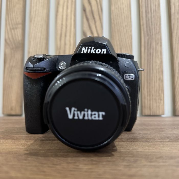 Nikon D70, Nikkor 28-70