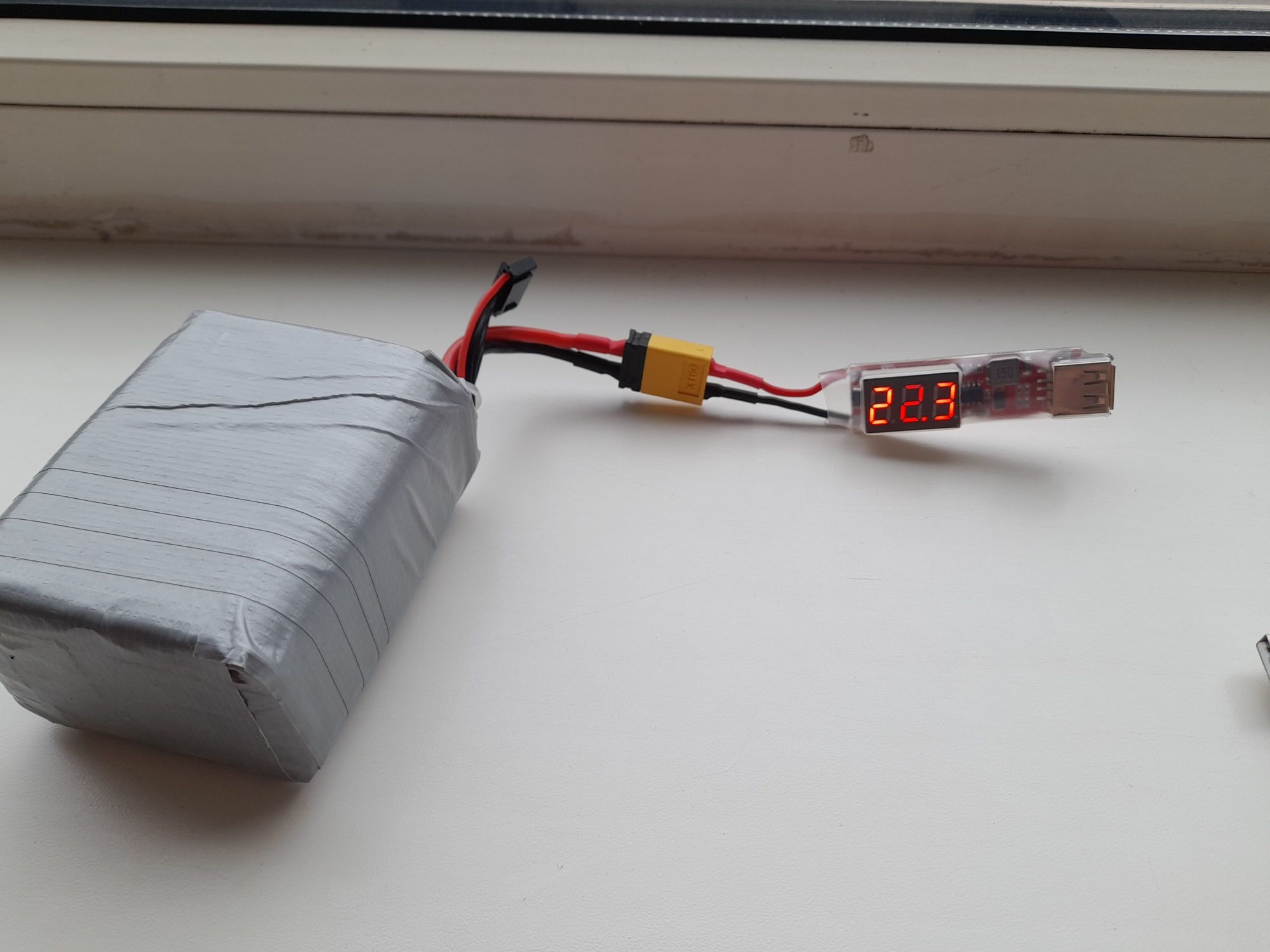 Пристрій для заряджання XT-60 на USB (2s-6s, 5В)