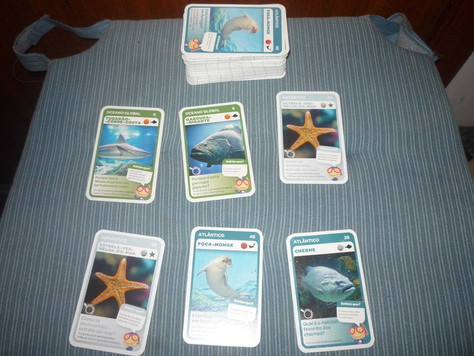 Ofereço cartas/cromos vários