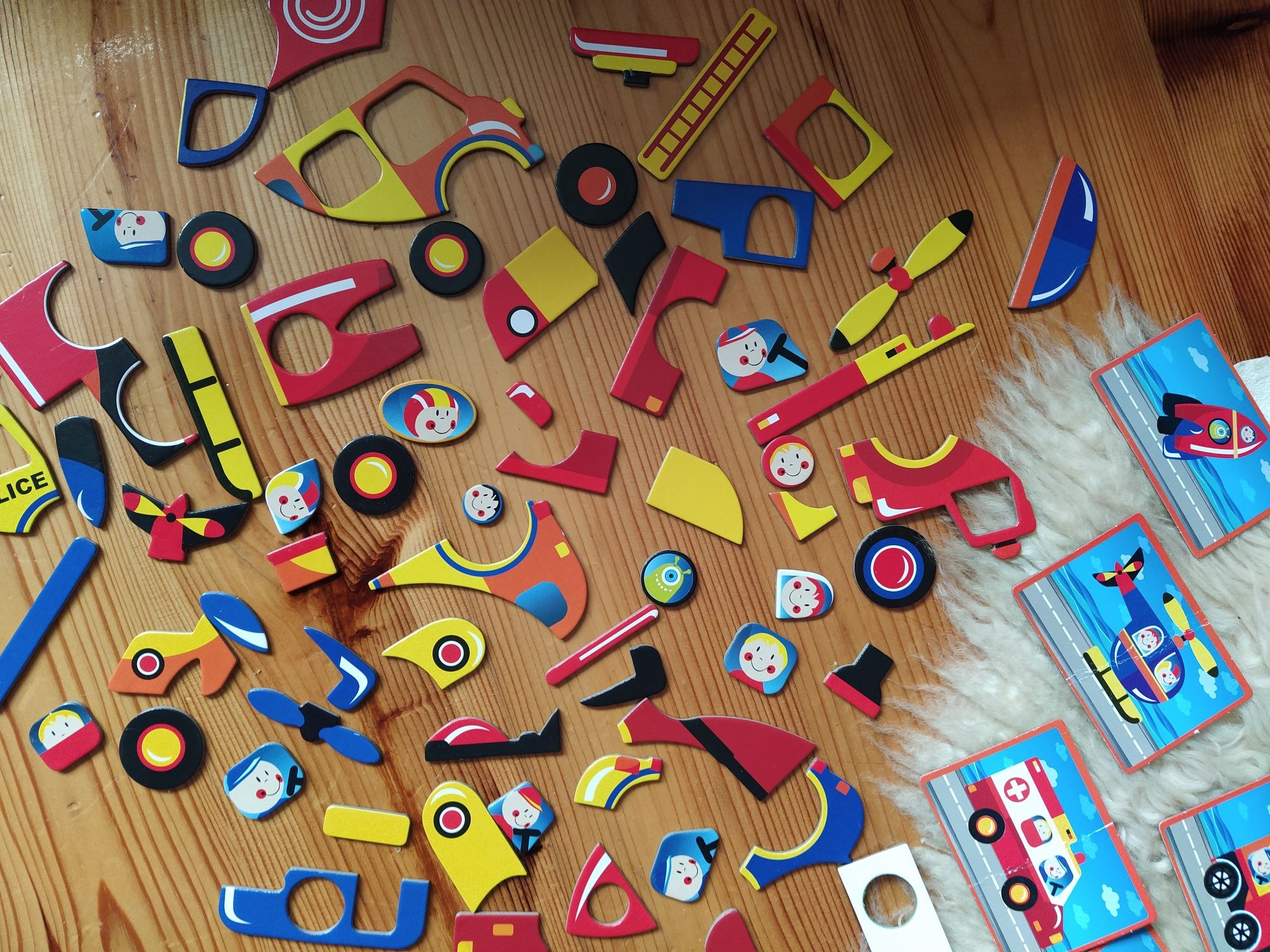 Puzzle magnetyczne Play tive pojazdy