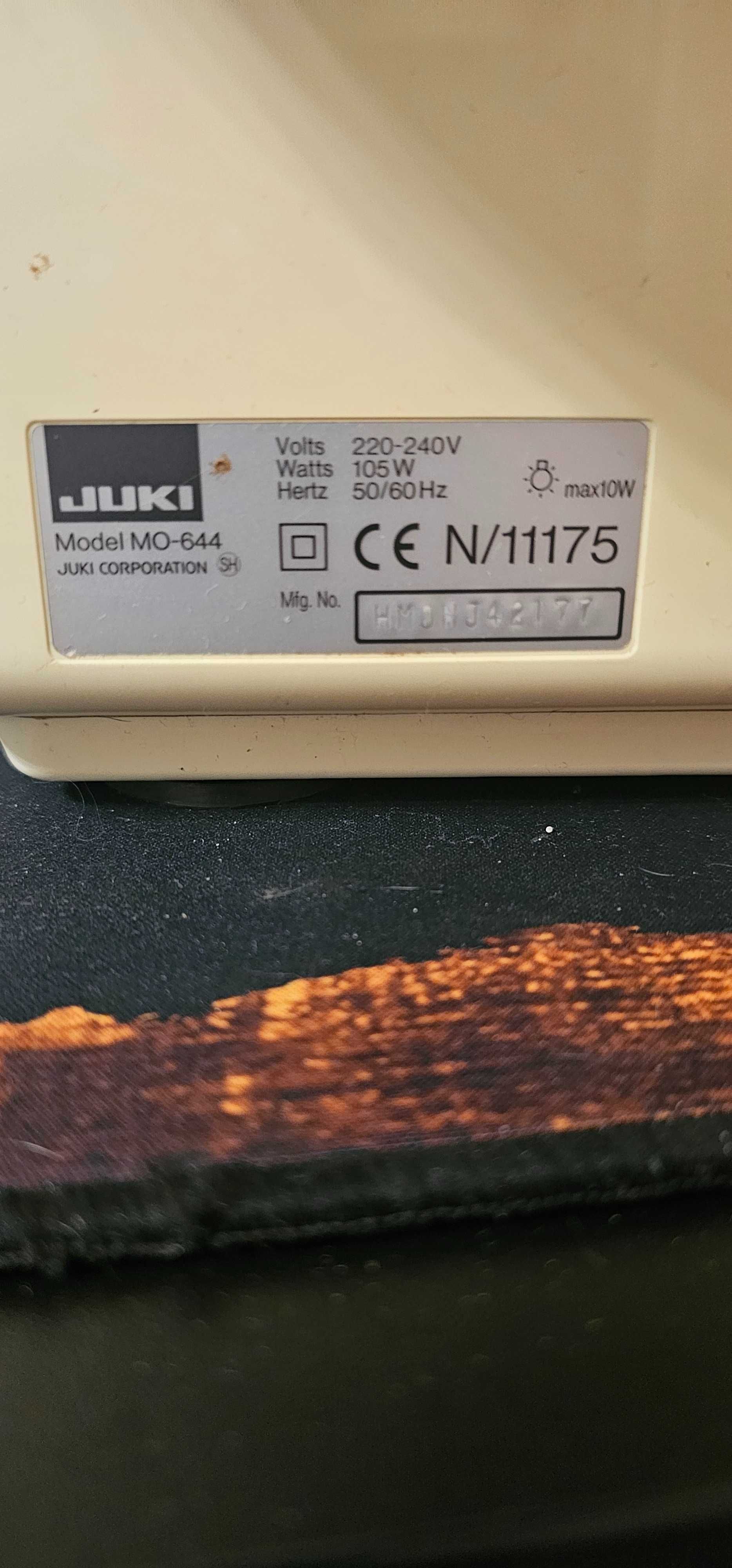 Продам оверлок JUKI MO-644D