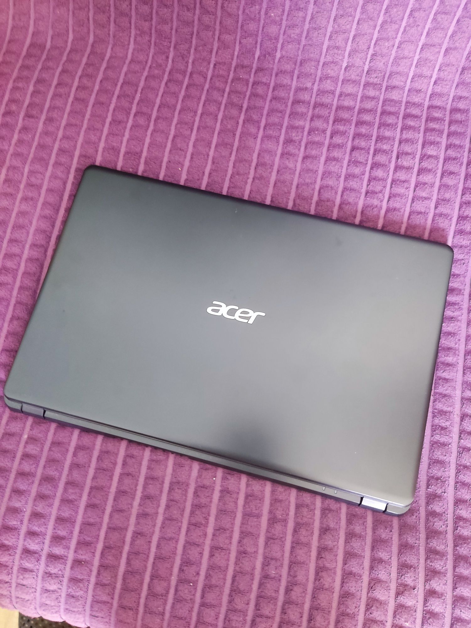 Acer Aspire 3. Ryzen 7 3700u, 16gb DDR4, SSD m2 512gb!!!