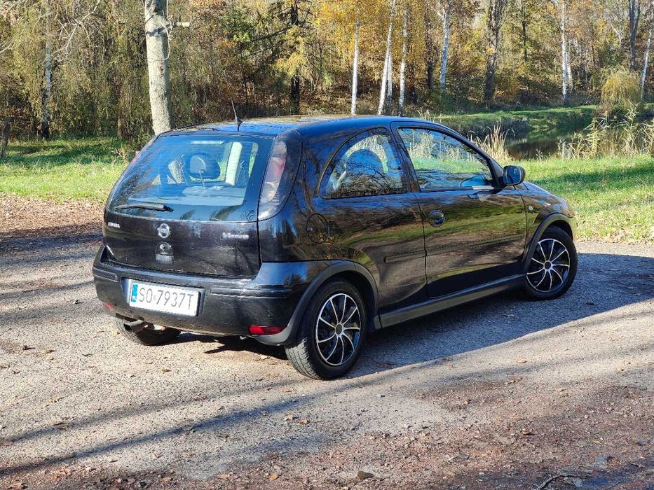 Opel Corsa 1.4 16V Klima Podgrzewane Fotele Stan B. Dobry