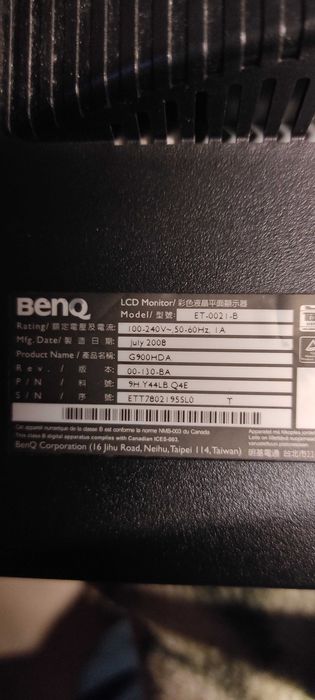 TV Sharp Aquos 32",Monitor IIyama 22" i Benq